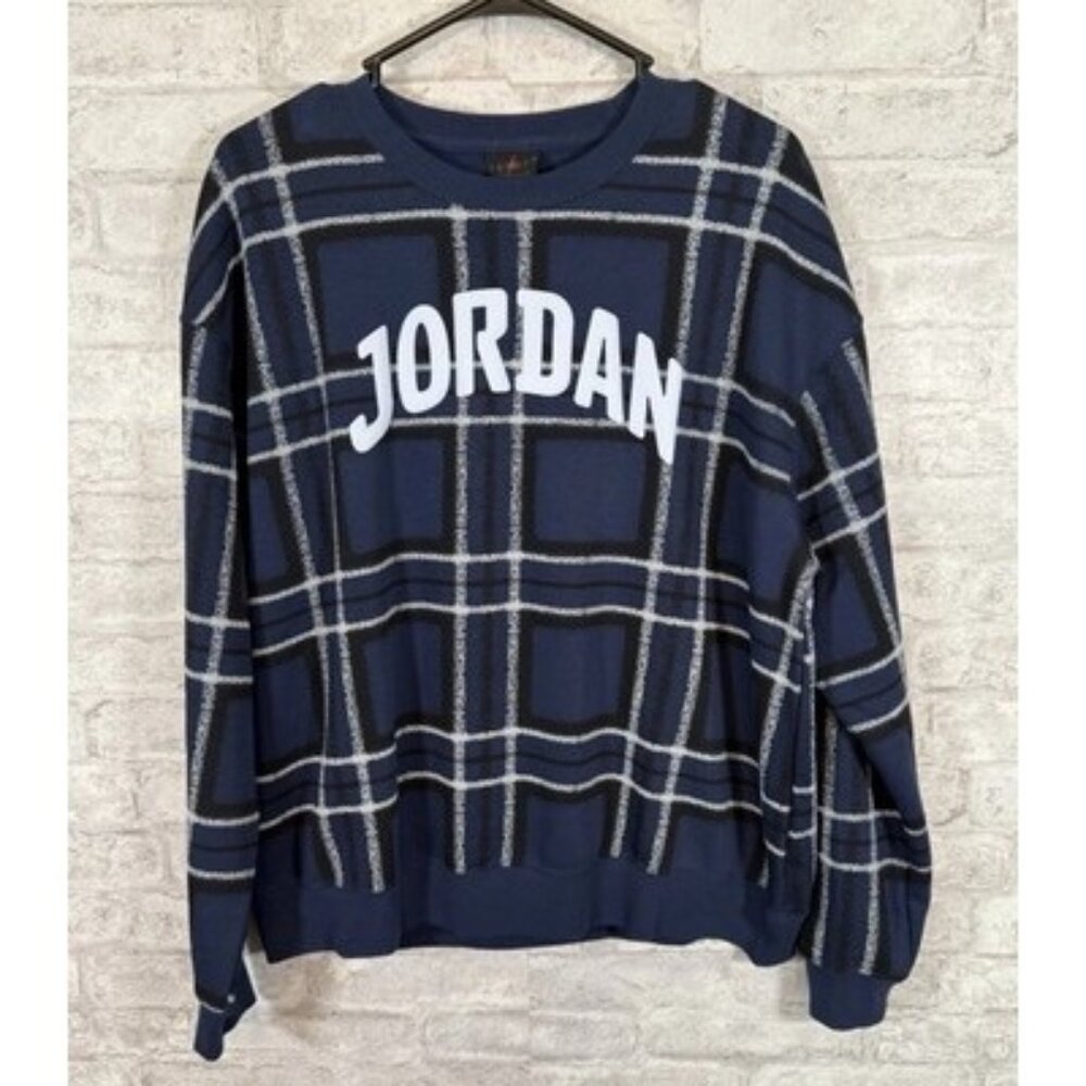 NWT Jordan Women's Brooklyn Fleece Women's Graphic Crew-Neck Sweatshirt Small